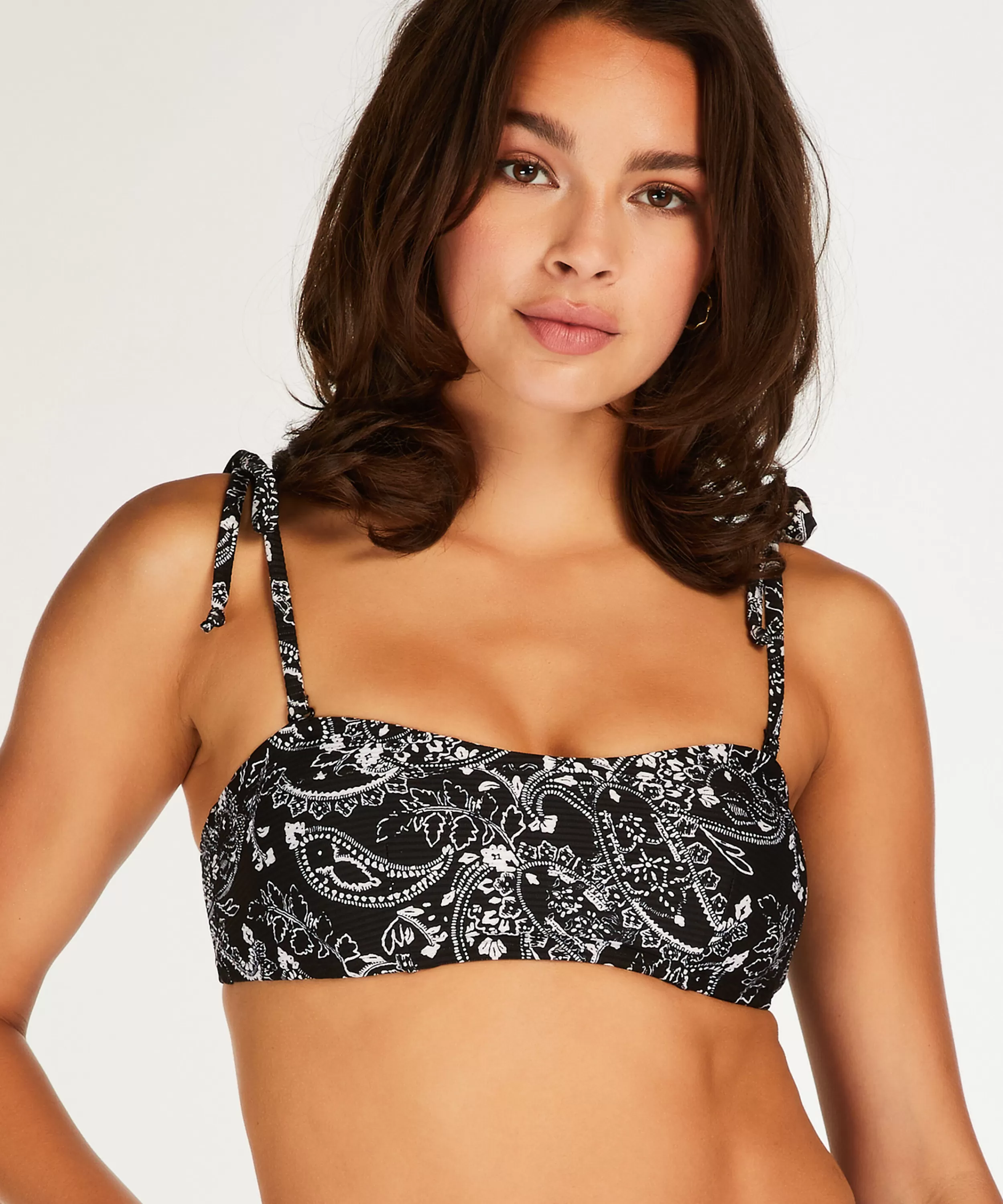 Hunkemöller Bikinis<Bikini-Crop-Top Paisley Schwarz