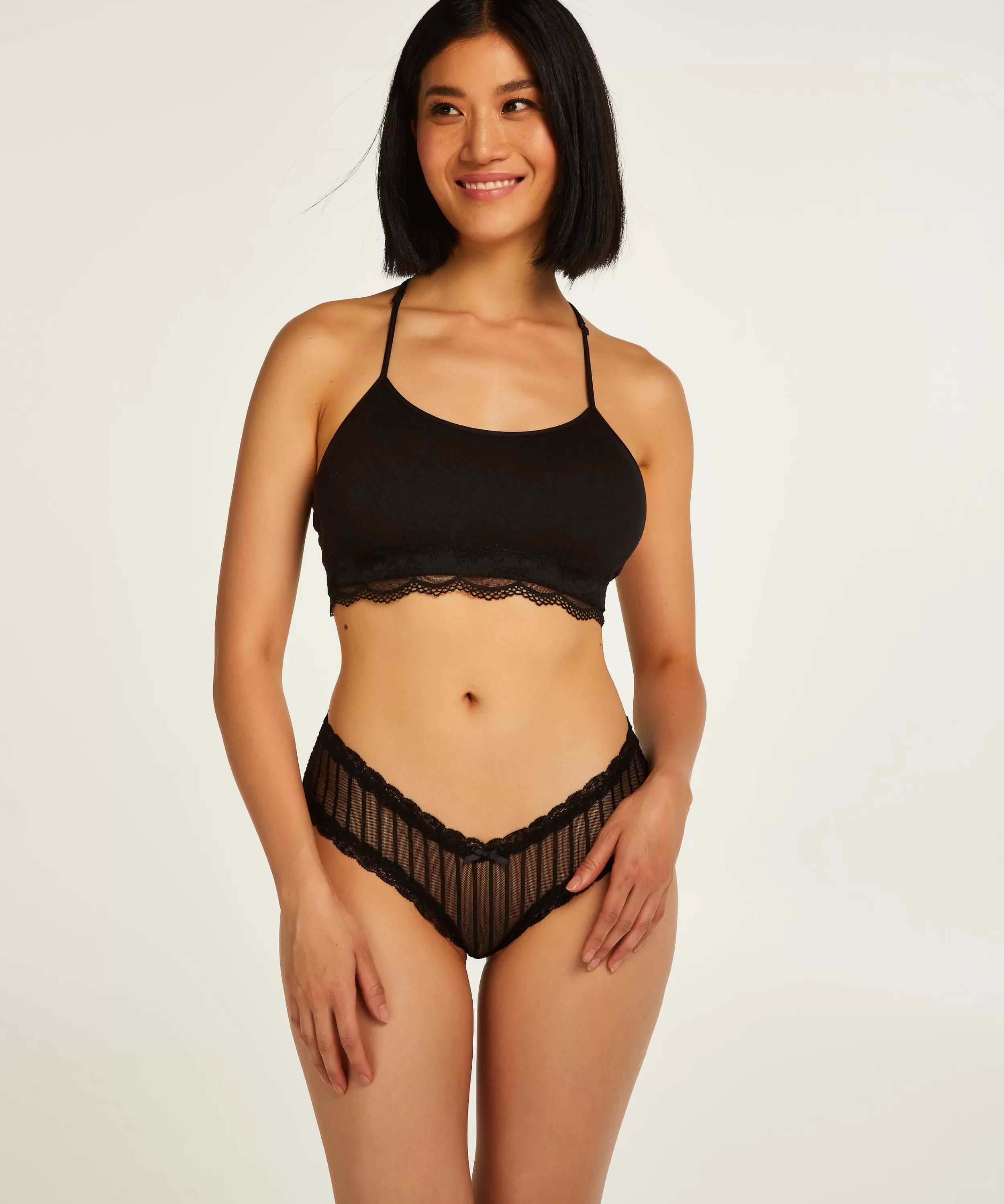 Hunkemöller Brazilians & V-Shapes<Brazilian V-Shape Mesh Schwarz