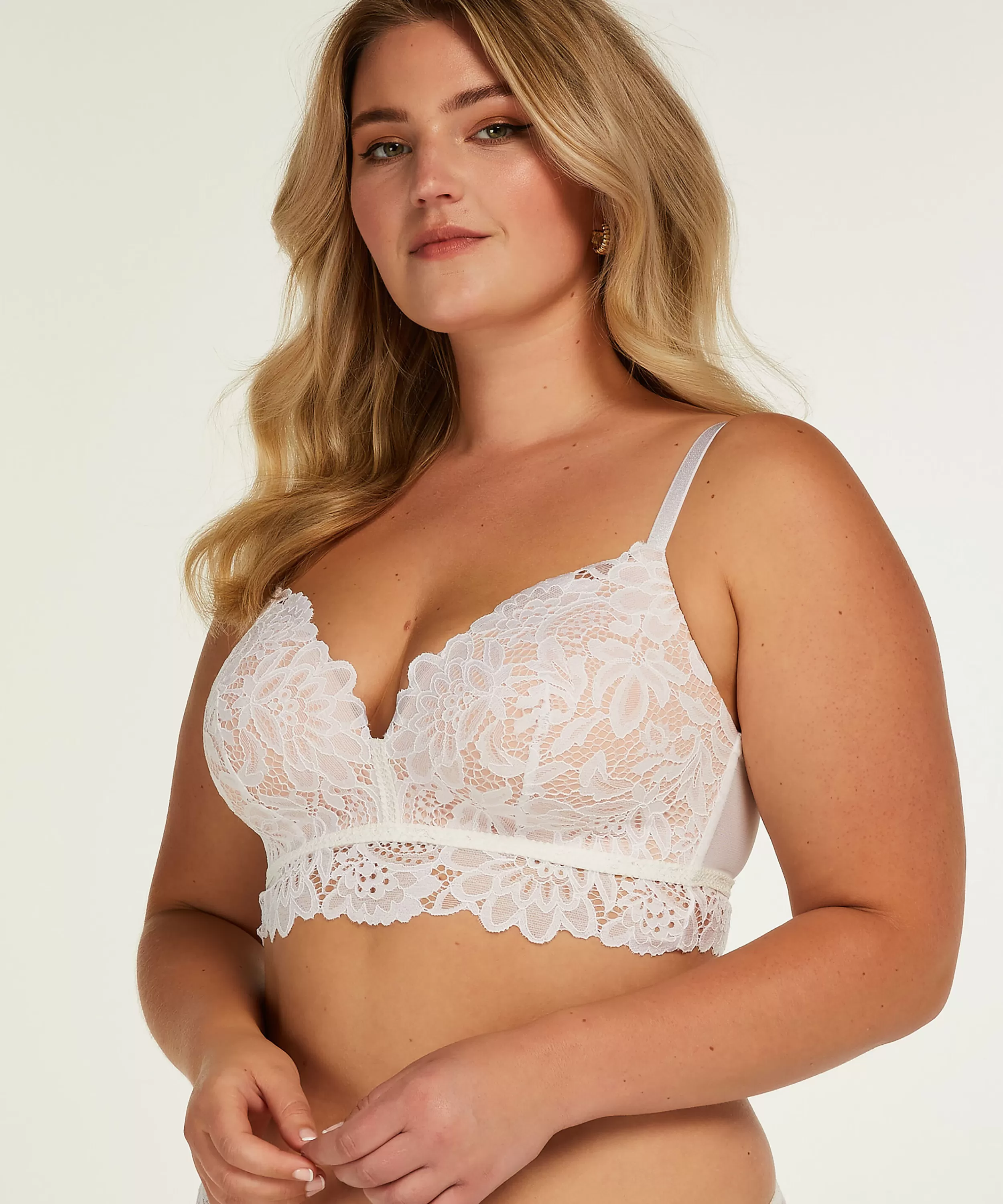 Hunkemöller Bhs Mit Großen Cups<Vorgeformter Longline Bh Ohne Bügel Shiloh Weis